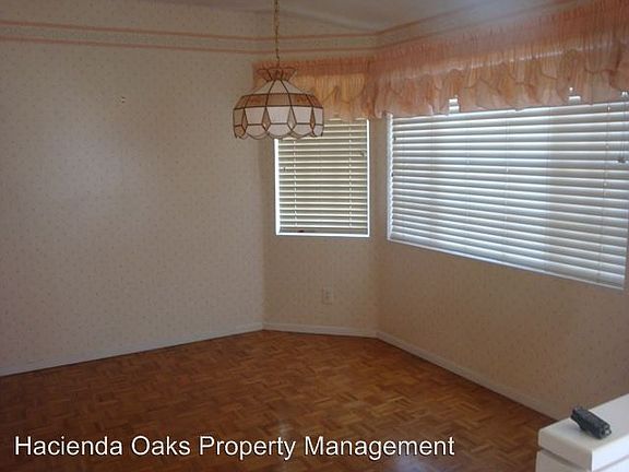 2nd image of 428 E Playa Blanca St