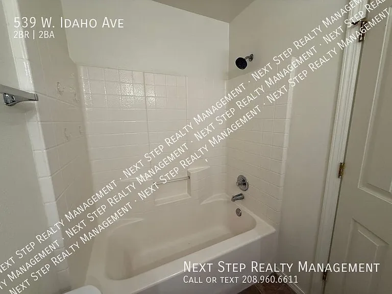 539 W Idaho Ave — Photo 9