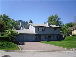 2nd image of 2405 Valley View Dr