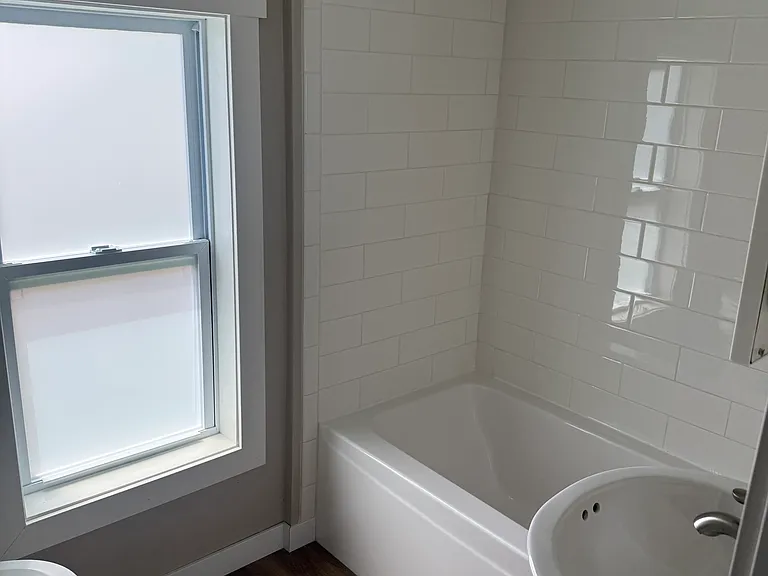 1159 Minahan St #1 — Photo 10