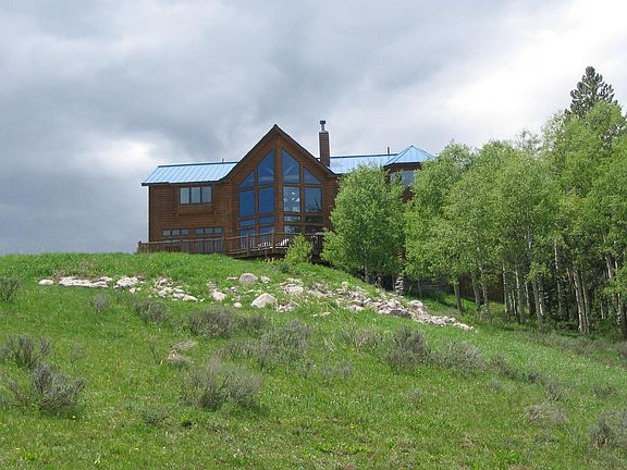 2nd image of 808 Barlow Drive