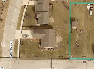 126 Park Ave, Story City, IA 50248