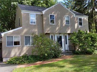 3 Haviland Rd, Bloomfield, CT 06002