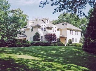 290 Lapham Rd, New Canaan, CT 06840