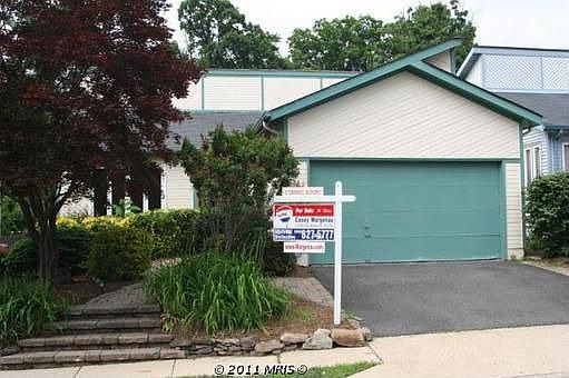 1st image of 8425 Hollis Ln