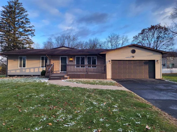 2516 Rushbrook Dr, Flushing, MI 48433