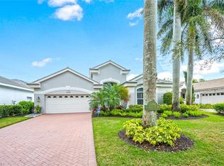5198 Kensington High St, Naples, FL 34105