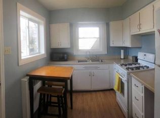 411 Elmhurst Ave, Valparaiso, IN 46385