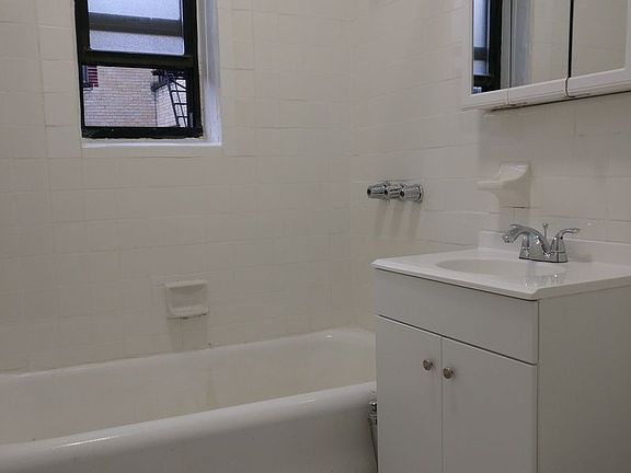 5th image of 666 Ocean Ave APT G1