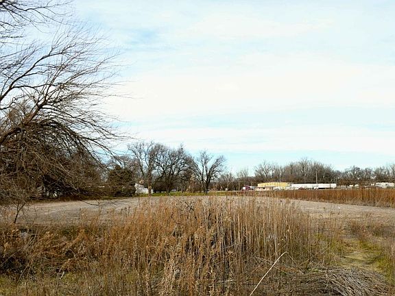 3rd image of 2201 23rd Ave
