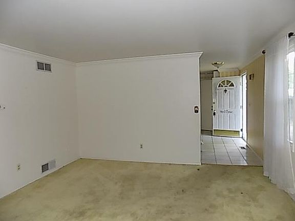 5th image of 117 Briarwood Ln
