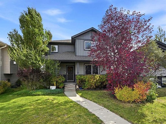2nd image of 77 W Aztec Cres