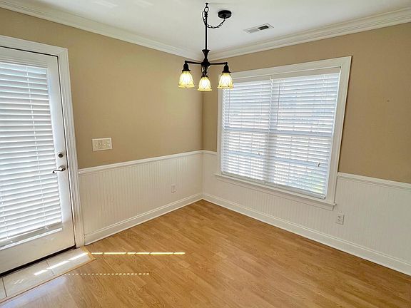 5th image of 2770 Ange Street