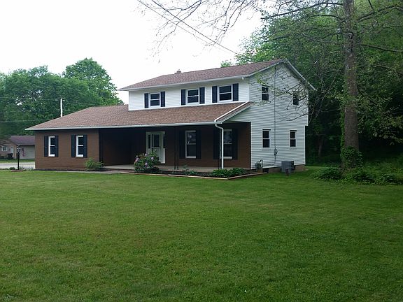 3rd image of 572 Viceroy Dr