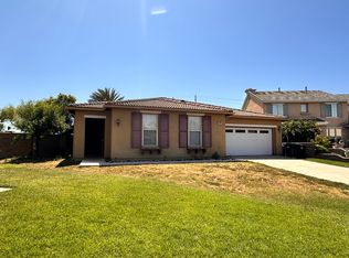 7381 Pinewood Ct, Corona, CA 92880