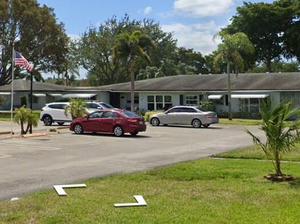 552 High Point Dr APT C