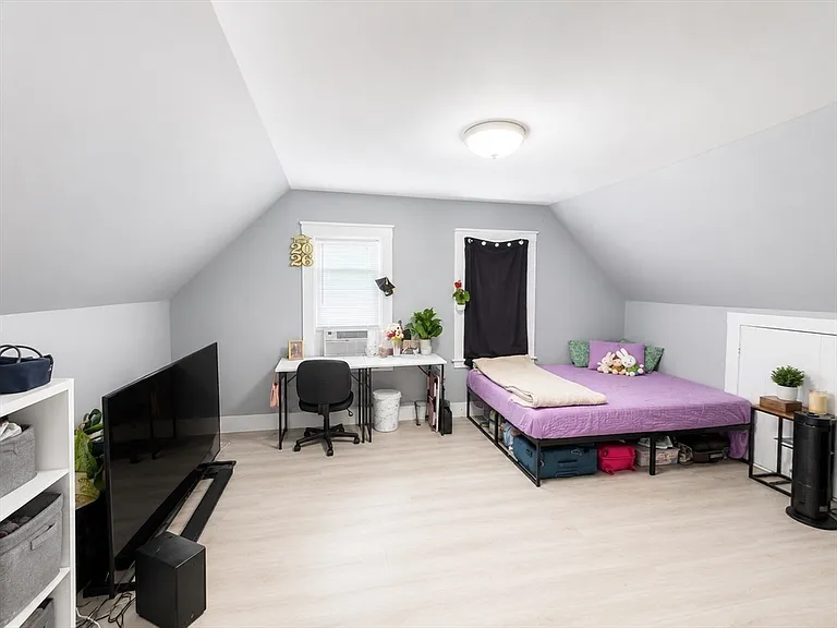 47 Weld Hill St #2 — Photo 8