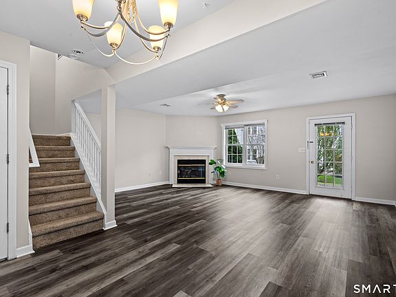 4th image of 372 Meridian St Extension #54