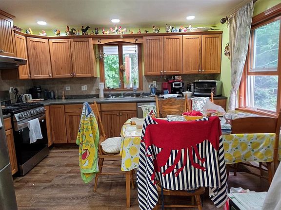 4th image of 623 Wurtsboro Mtn Road