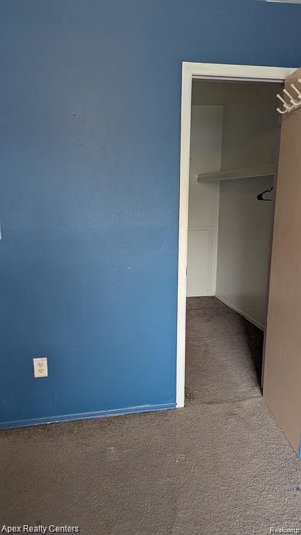 26760 Joy Rd Apt E8, photo 9