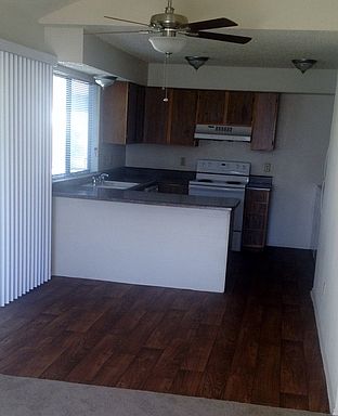 4th image of 4390 Lawrence Dr #204