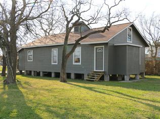 1111 W 2nd St, Freeport, TX 77541
