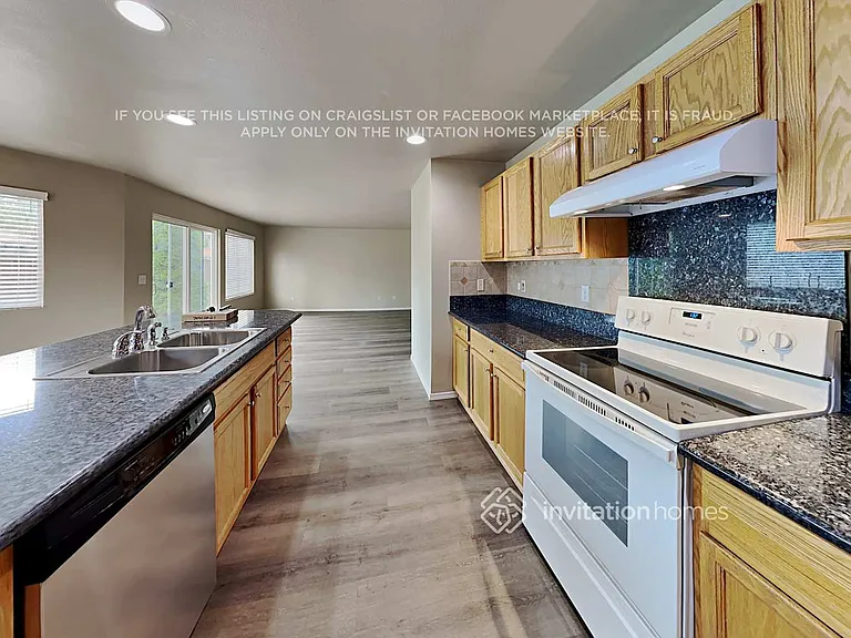 731 SW 356th Pl — Photo 8