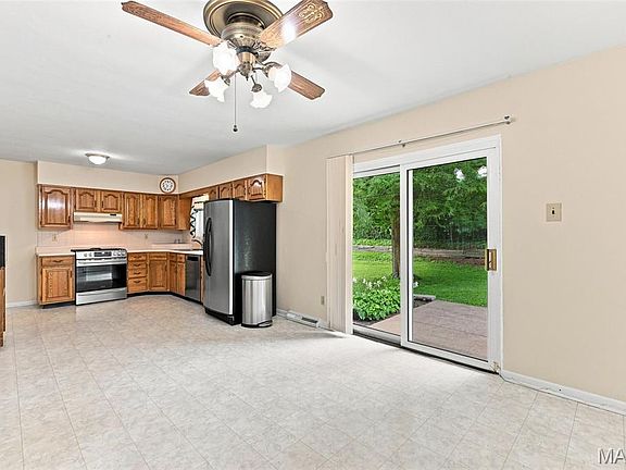 3rd image of 1790 Bobbinray Ave