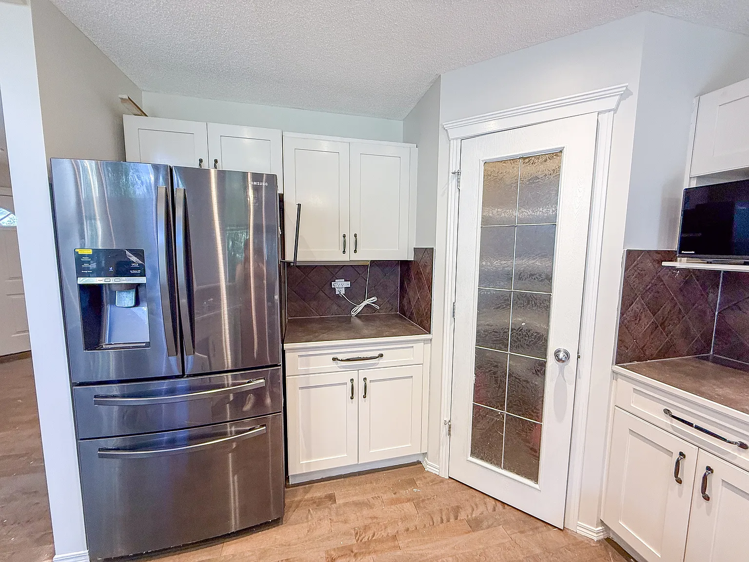 85 Cougarstone Circle SW, Calgary - N/A — Photo 2