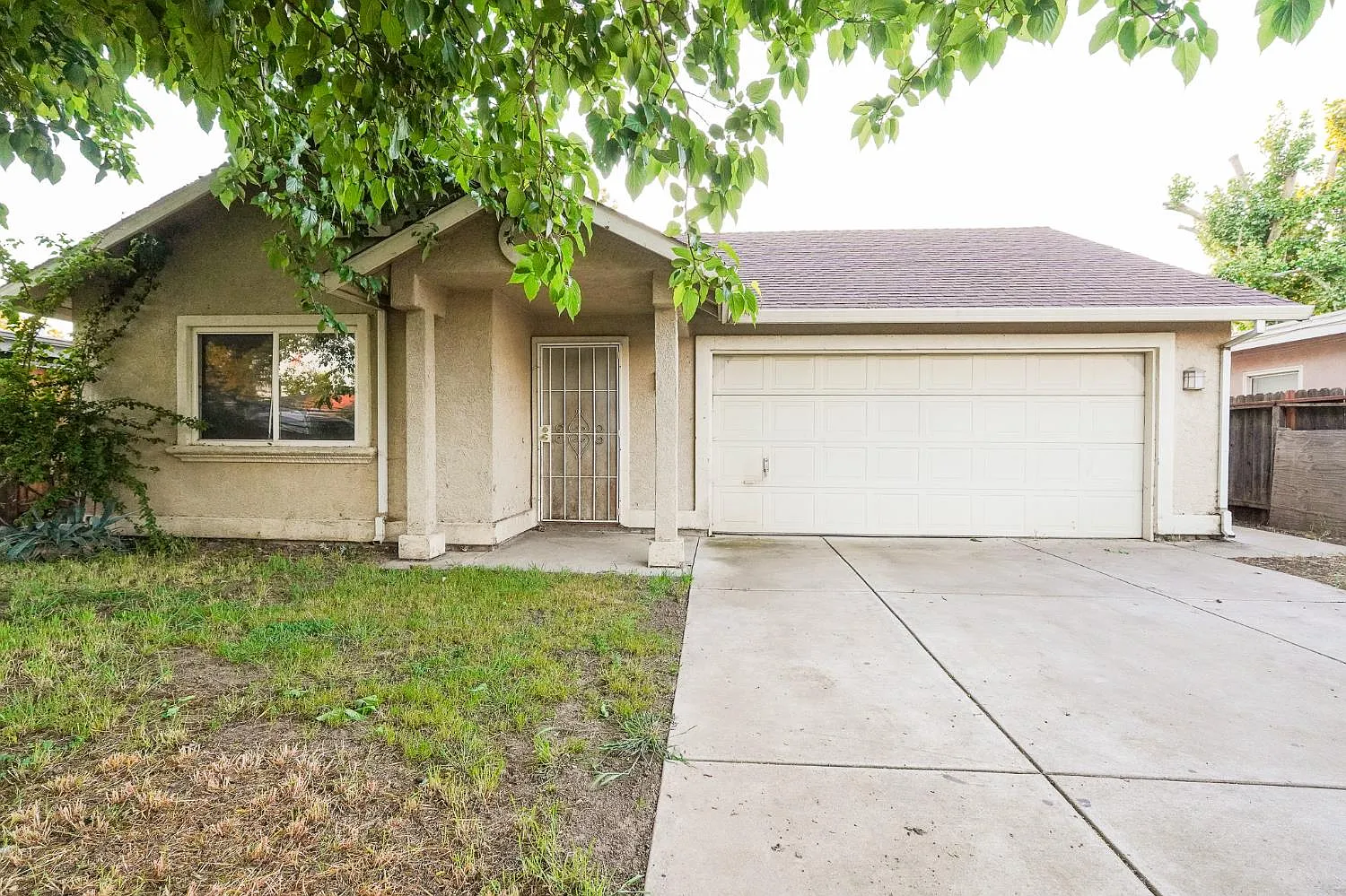 3919 Huron St photo 1