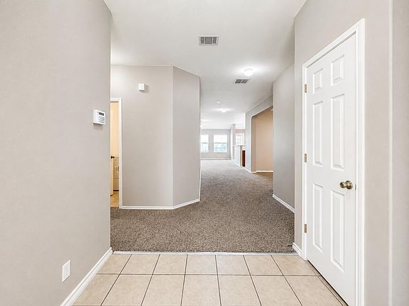 3rd image of 9430 Anderson Way