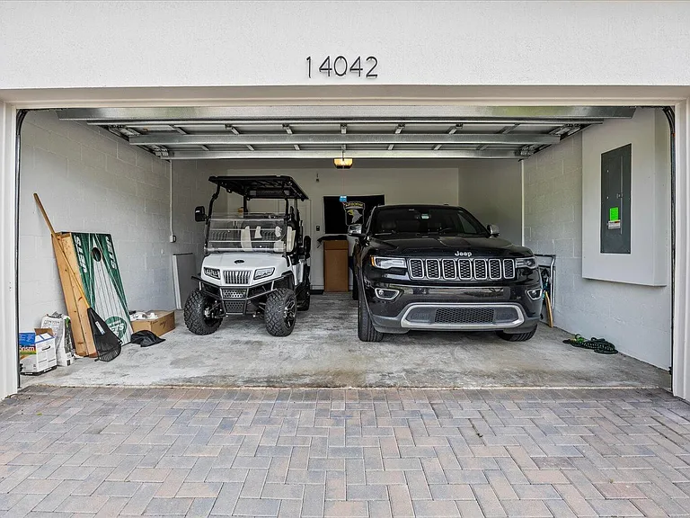 14042 SW Thorens Dr — Photo 25