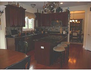 3rd image of 218 Dorsay Valley Dr