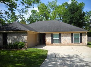 5511 Mossy Timbers Dr, Humble, TX 77346
