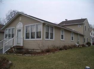 313 Greyhound Rd, Essex, MD 21221