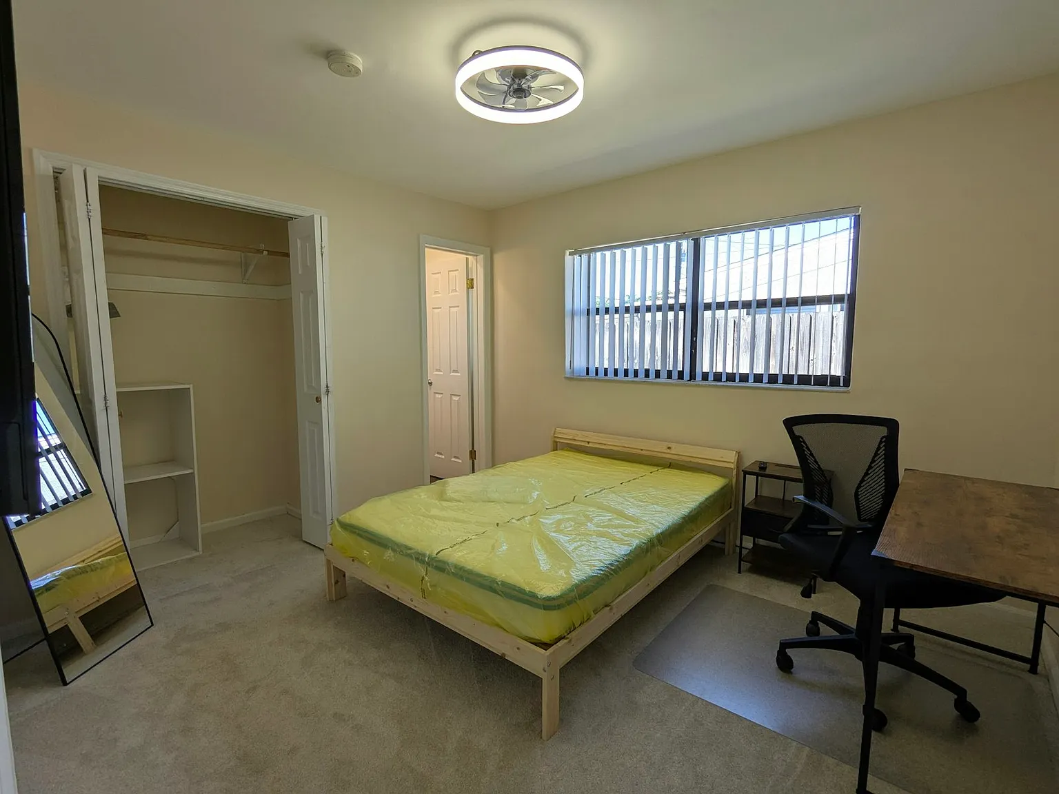 6750 Harding St, Unit Room 1 — Photo 4