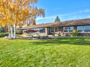 207 Hillcrest Dr, Selah, WA 98942