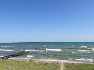 N2125 Pine Beach Rd N, Oostburg, WI 53070