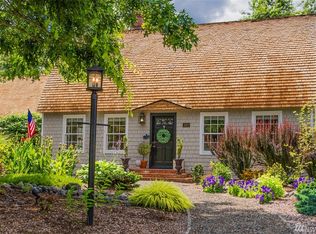 2020 14th St SW, Puyallup, WA 98371