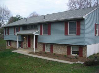 2061 New Holland Pike, Lancaster, PA