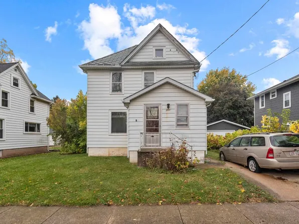 410 East Mill Street, Beaver Dam, WI 53916