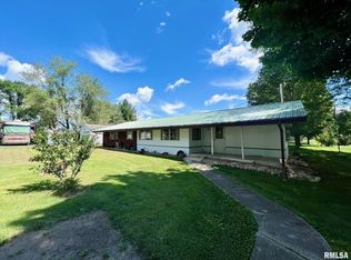 17100 Newmansville Ave, Petersburg, IL