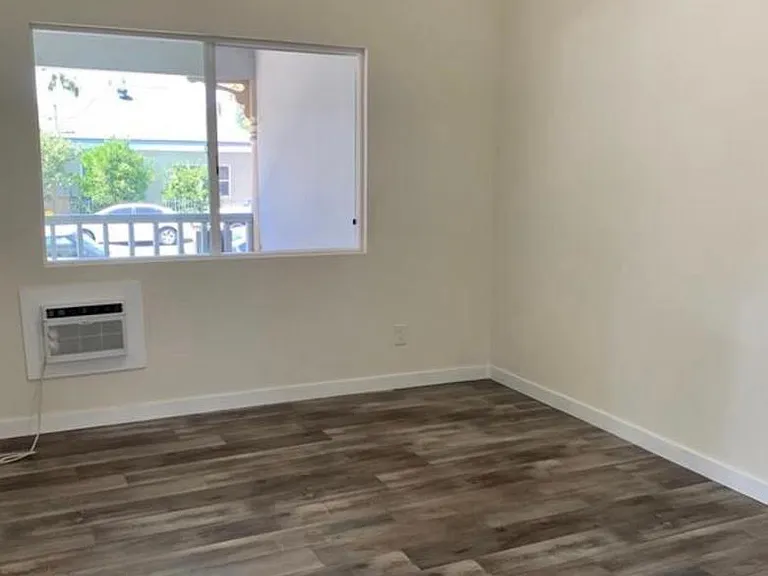 408 S Avenue 20 #1/2 — Photo 5