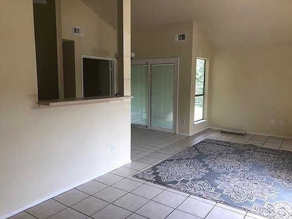 3rd image of 11025 Crinkleawn Dr