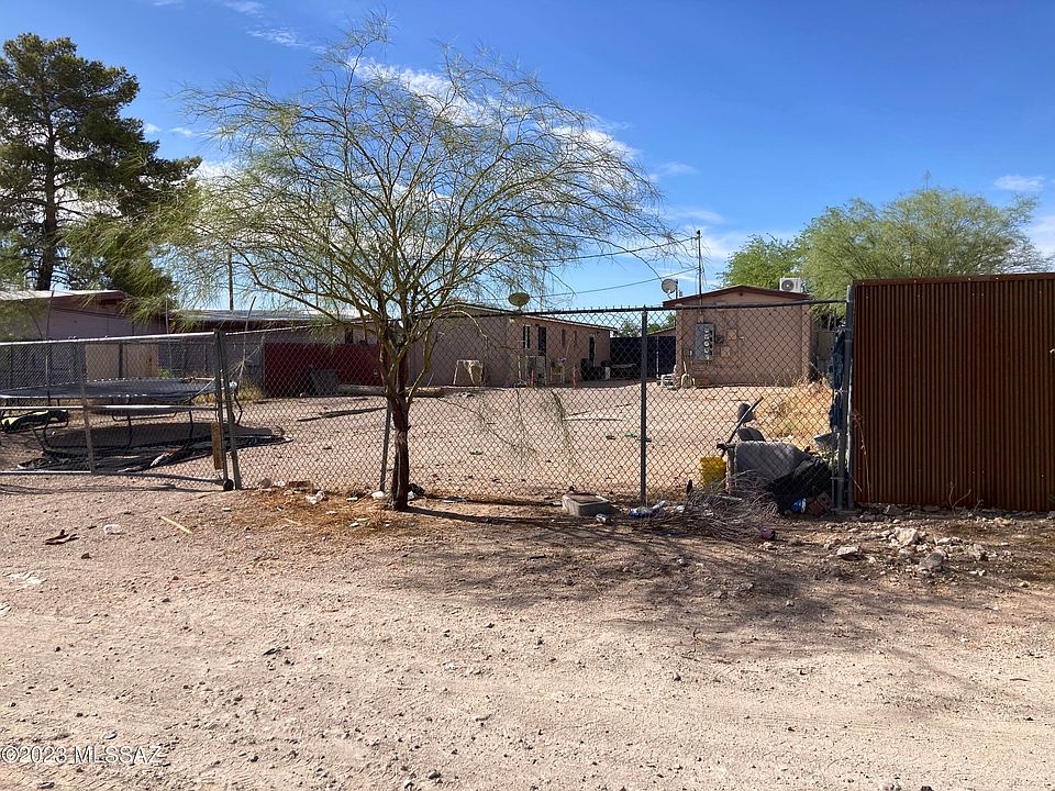 1st image of 1852 S Fremont Ave #27