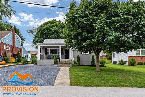 8436 Bay Dr Photo 1