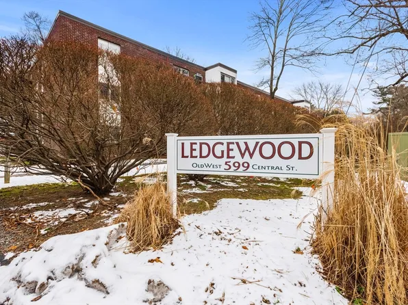 599 Old West Central St APT C10, Franklin, MA 02038