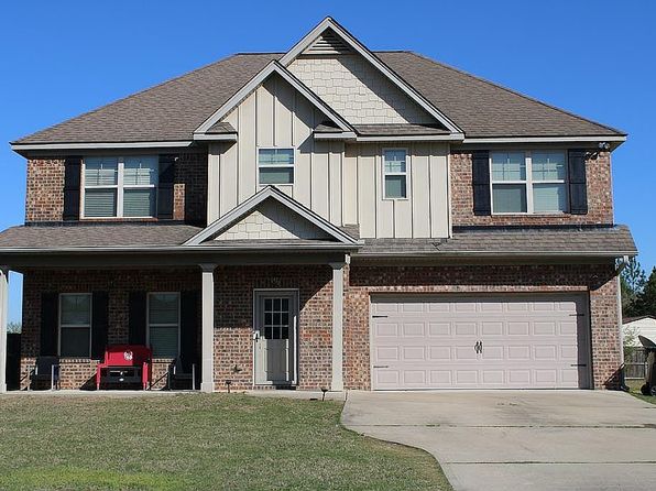 6 Pebblebrook Ln