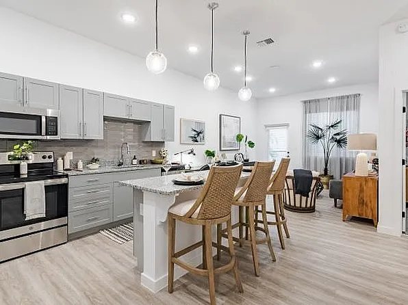 Parasol Melbourne - 55+ Active Adult Living