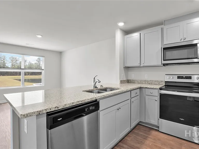 169 Coneflower Rd — Photo 8